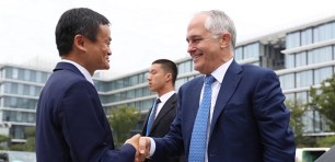 Alibaba Jack Ma and Malcolm Turnbull